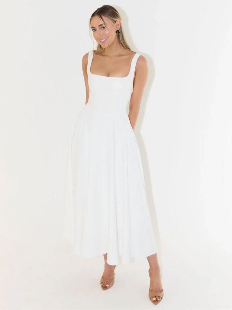 Clara Luna Dress