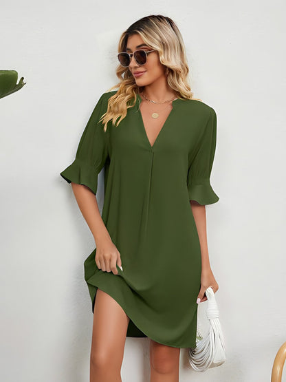Soraya™ | Classic V-neck dress